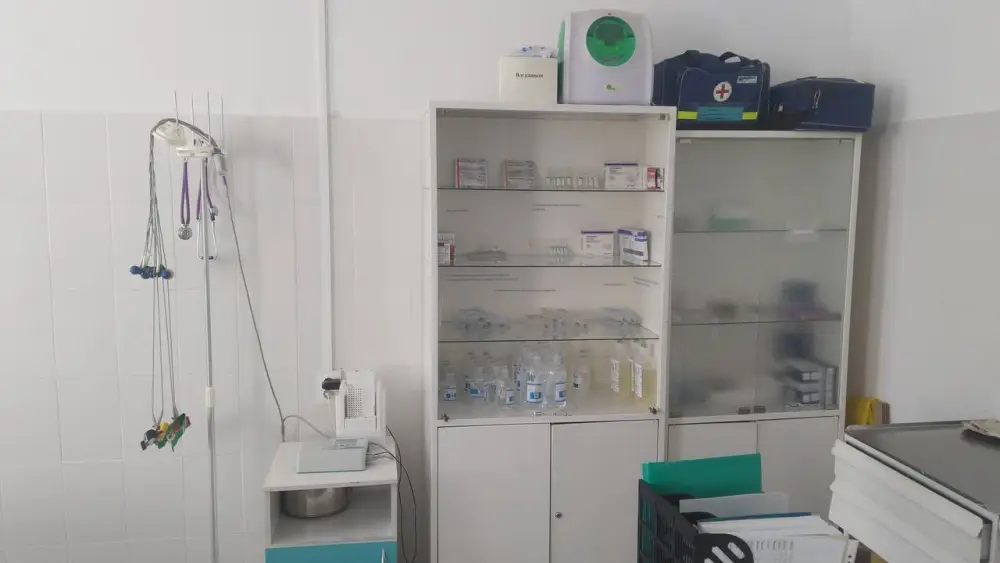 В Курчумском районе капитально отремонтировали районную больницу (3)