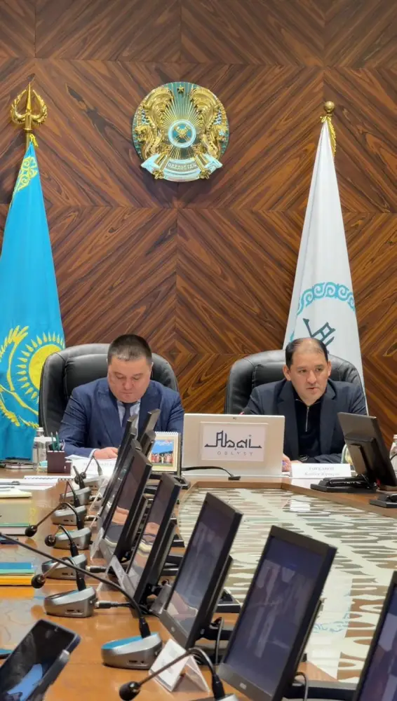 Обсуждение социального влияния железнодорожного проекта «Бахты – Аягоз» в Абайской области {city2}