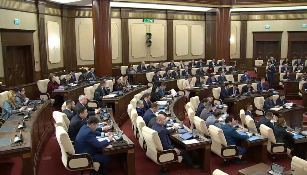 МАЖИЛИС ОДОБРИЛ В ПЕРВОМ ЧТЕНИИ НОВЫЙ ЗАКОН О ГОСУДАРСТВЕННОЙ СЛУЖБЕ (3)