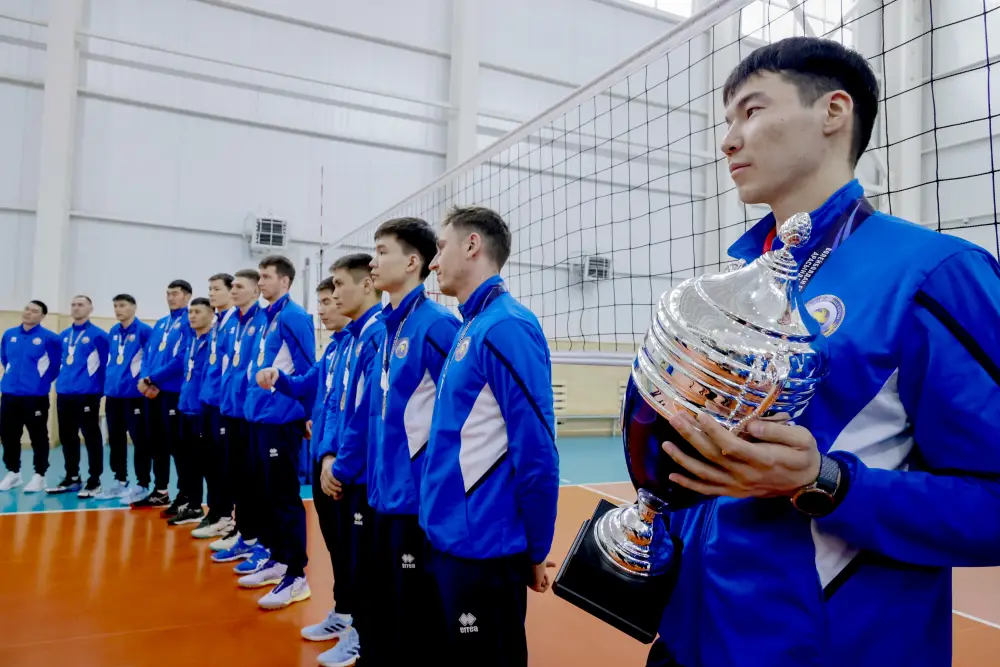 Бейбит Исабаев встретился с коллективом мужской волейбольной команды «Жетісу» (3)