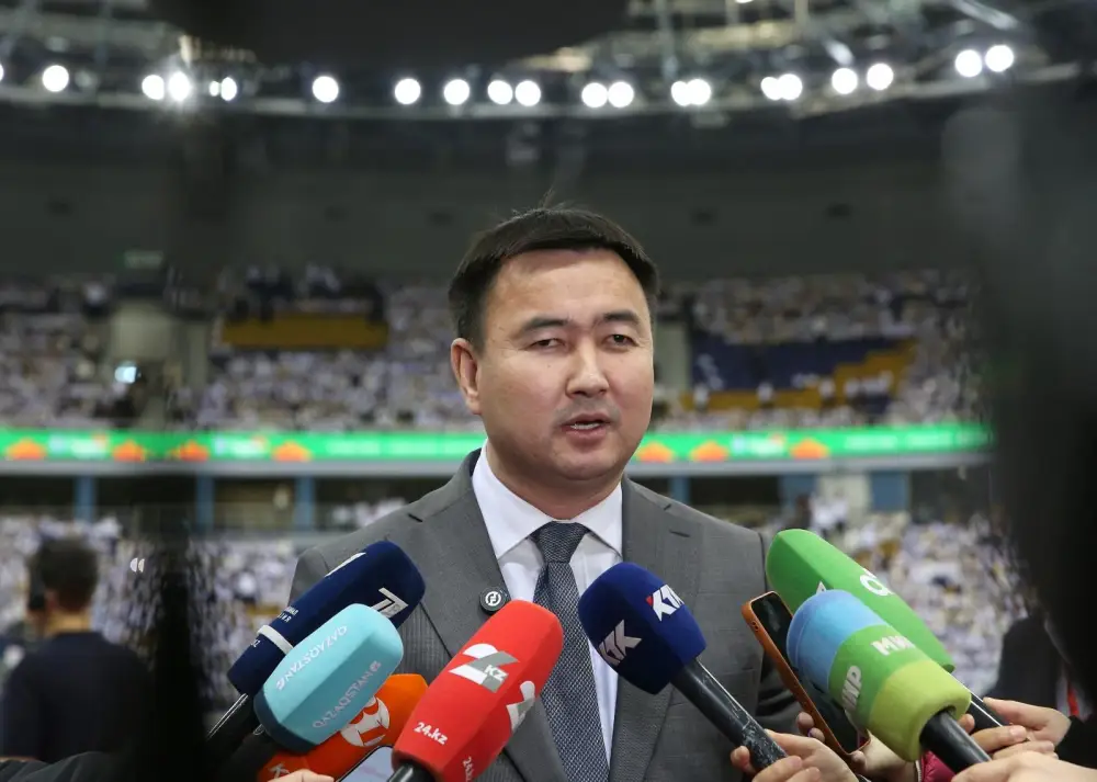 Объединение 11 500 домбристов в Алматы: культурное единство и сохранение традиций на фоне Наурыз Мейрамы {city2}