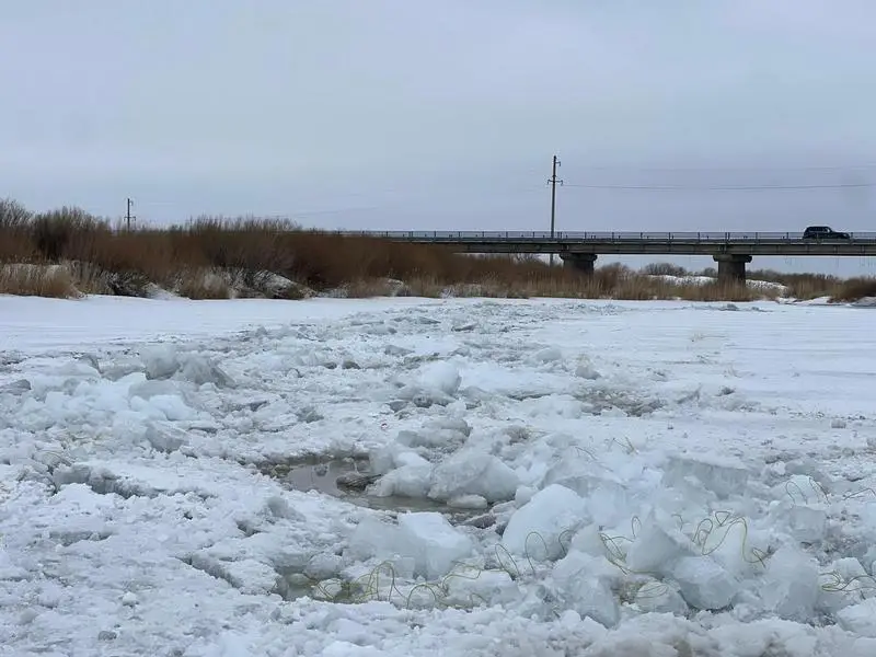 На реках Карагандинской области начались взрывные работы (5)