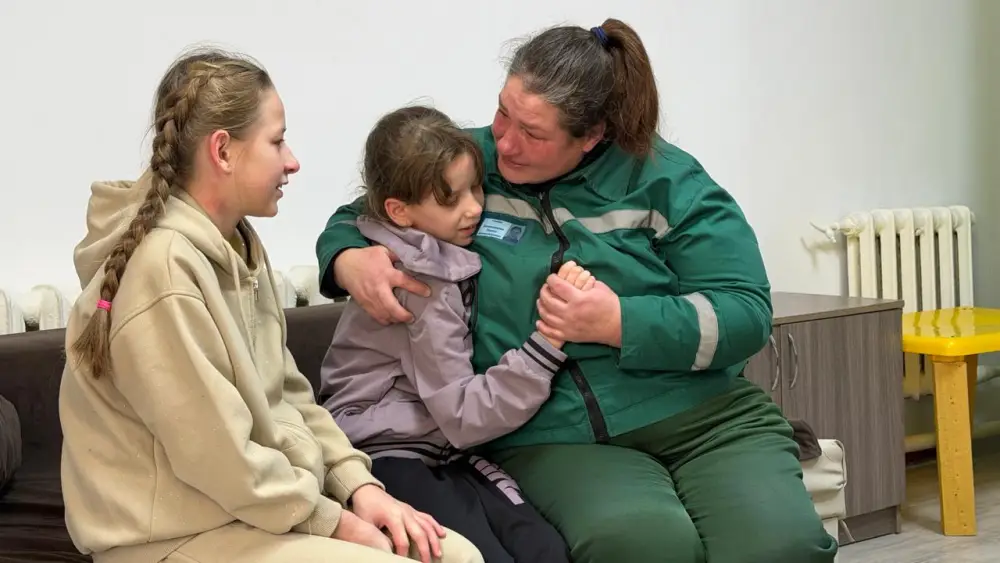 Спустя четыре года разлуки: осуждённые женщины встретились со своими детьми (3)