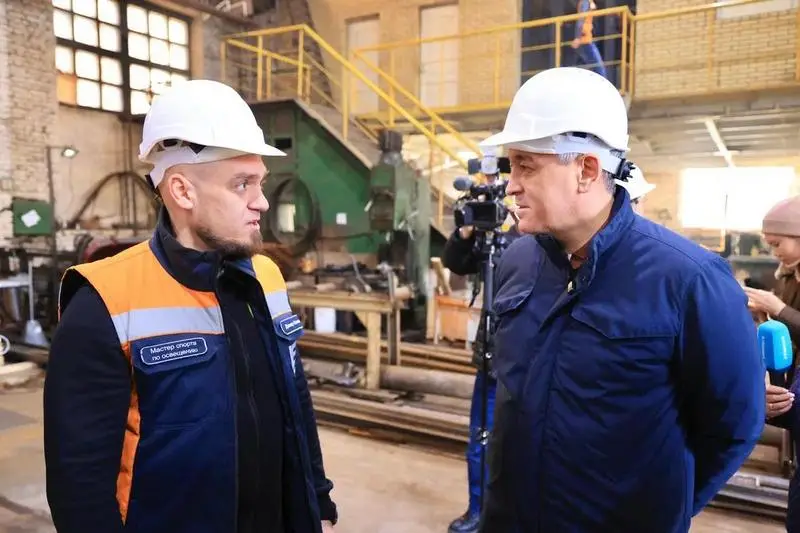 В Караганде завершается строительство ключевого коллектора (10)