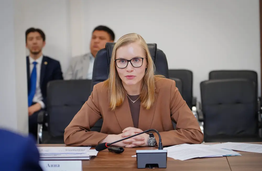 Министр науки и высшего образования провел встречу с представителями компании Google {city2}