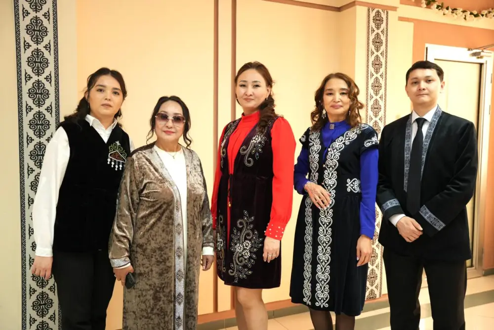 Көрісу күні в Минэнерго декада Наурызнама {city2}