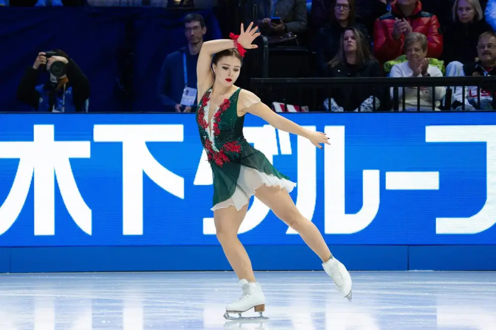 Софья Самоделкина на чемпионате мира по фигурному катанию: 12-е место и 66,95 балла перед произвольной программой {city2}