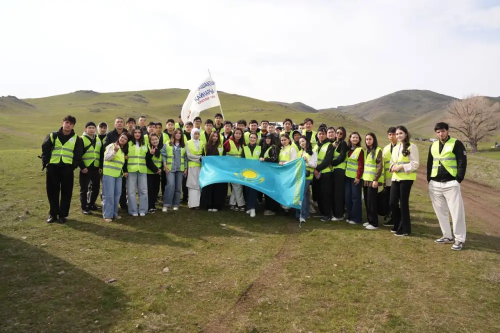 Министр водных ресурсов и ирригации дал старт масштабной экологической акции «Мөлдір бұлақ» по очистке родников Казахстана (2)