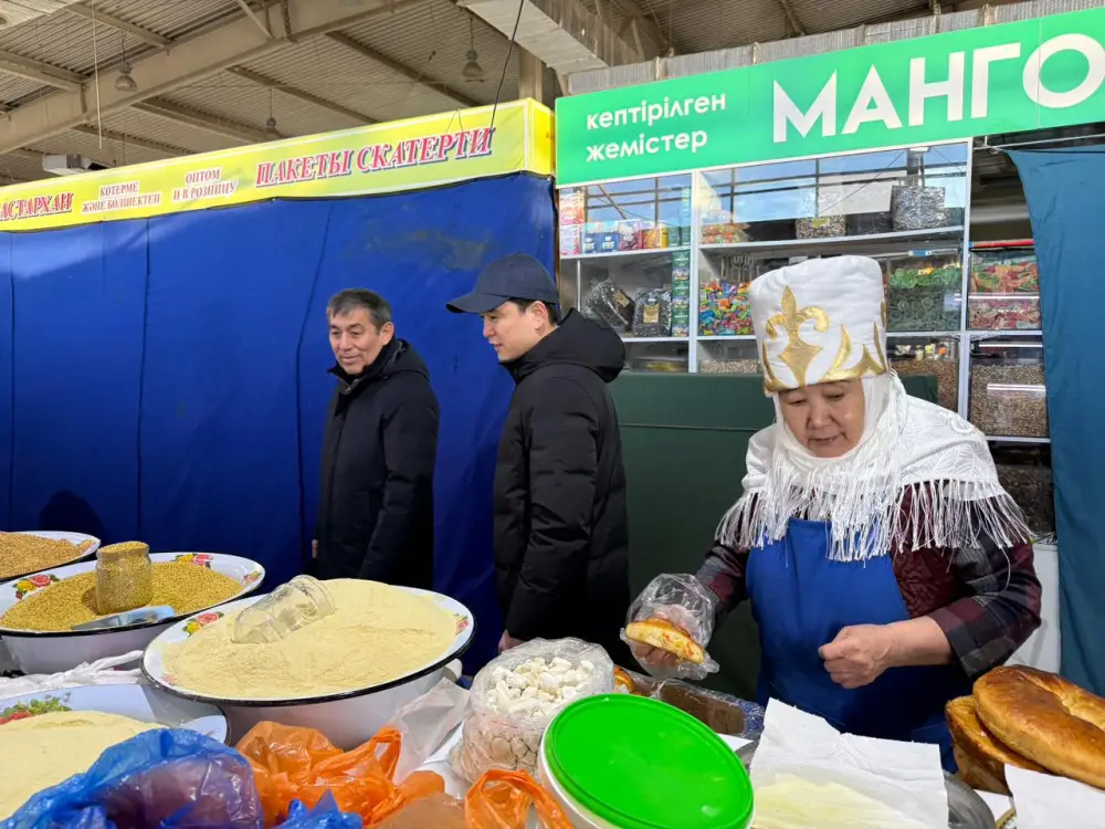 В Актобе жители довольны ценами на продукцию сельскохозяйственной ярмарки {city2}