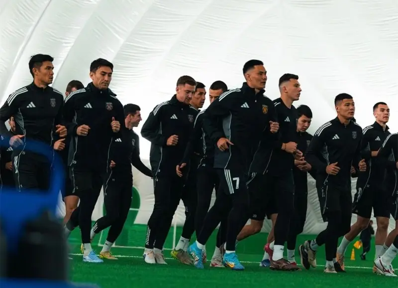 Карагандинский «Шахтёр» активно готовится к новому сезону в Астане {city2}