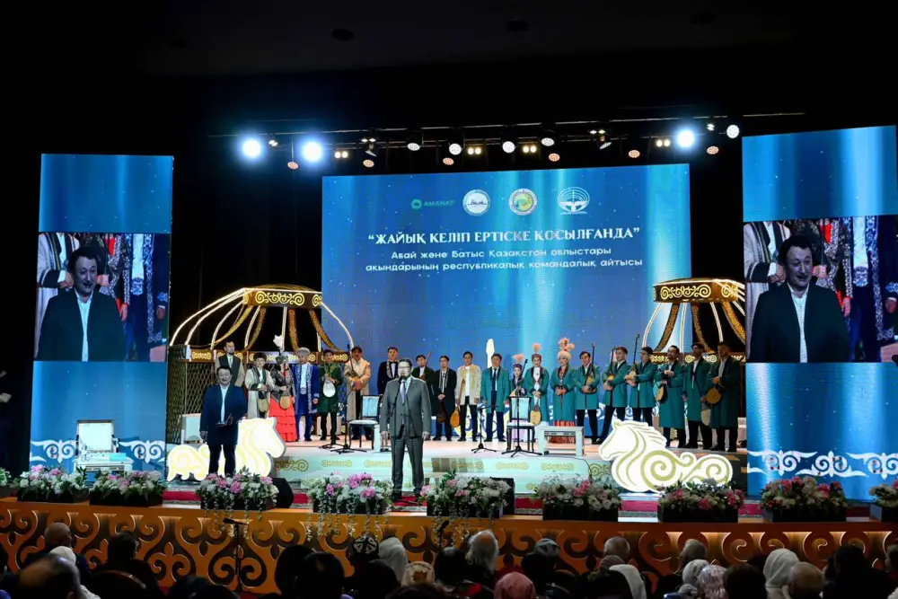 В Семее проходит республиканский командный айтыс (6)