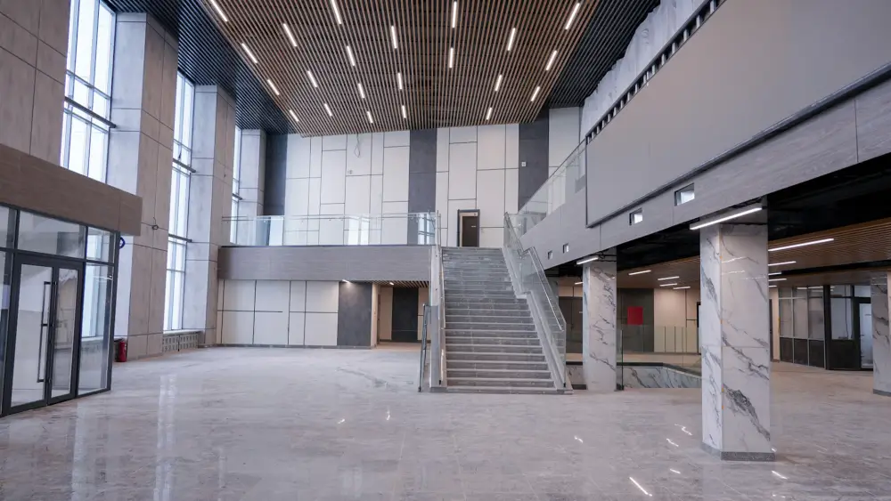 Модернизация ж/д вокзалов в Казахстане: шаг к улучшению транспортной инфраструктуры и повышению эффективности перевозок {city2}