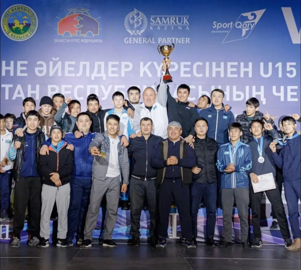 Юные спортсмены Туркестанской области добиваются успеха на чемпионате страны по греко-римской борьбе среди юниоров {city2}