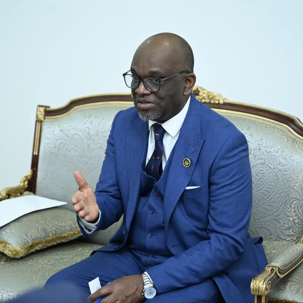 В МИД Казахстана приняли копии верительных грамот у Послов ряда государств (2)