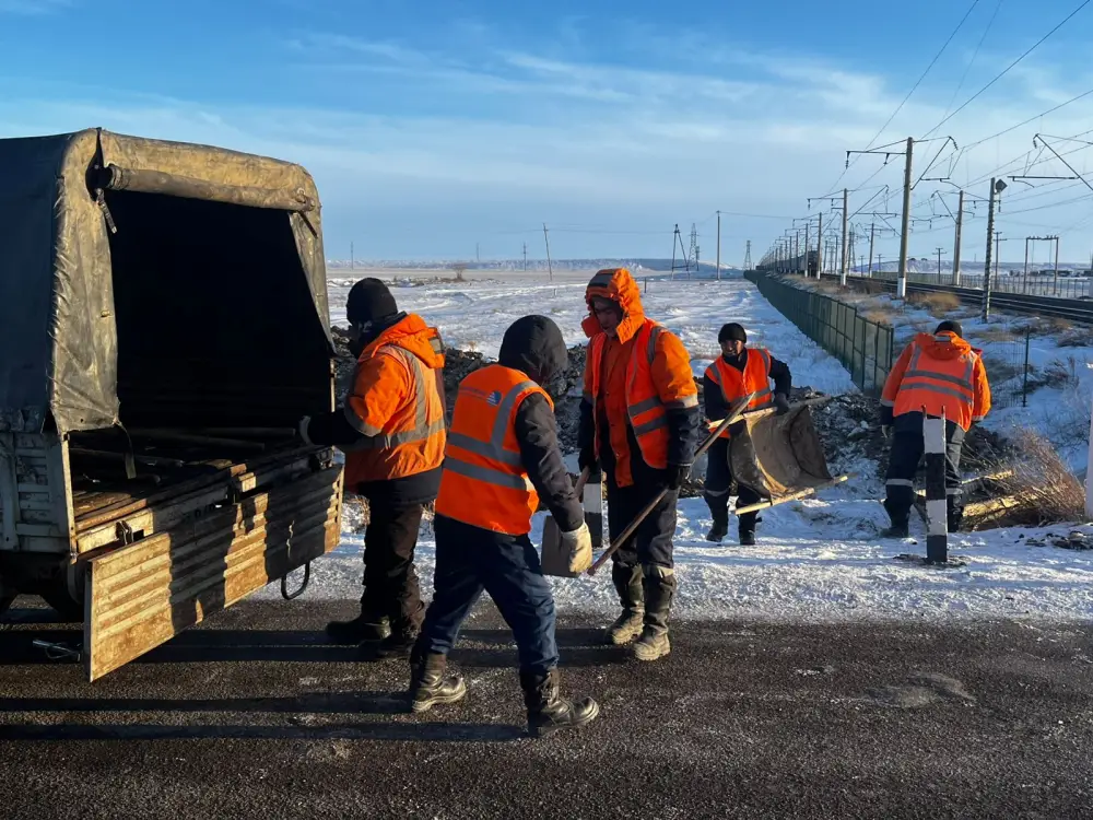 В Министерстве транспорта обсудили подготовку железнодорожной инфраструктуры к паводковому периоду (5)