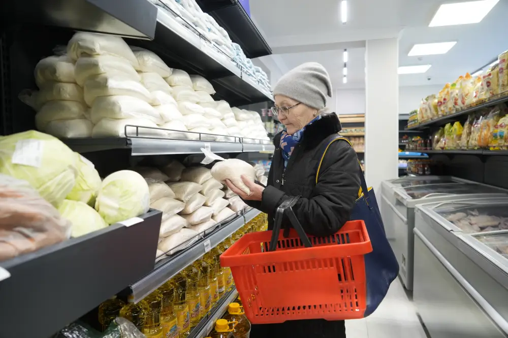 В Талдыкоргане ввели седьмой социальный магазин (7)