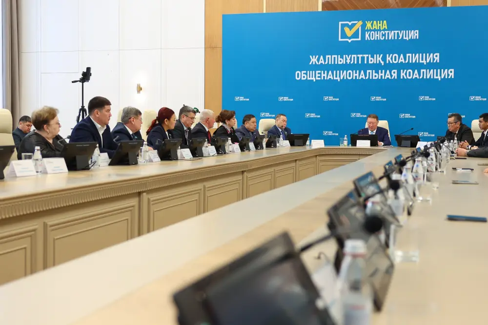 Разъяснили проект новой Конституции (10)