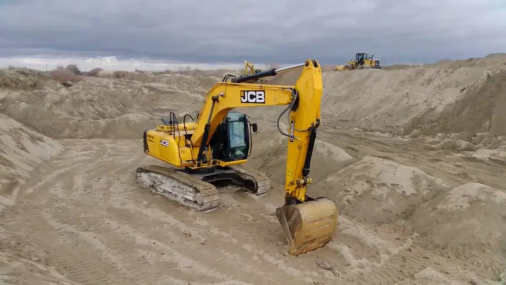 Механизированная очистка двух магистральных каналов завершена в Кызылординской области {city2}