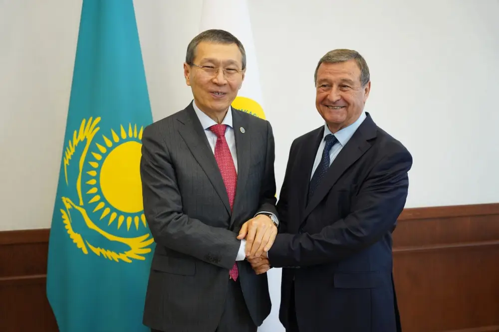 Референдум в Казахстане вызвал беспрецедентный интерес международных наблюдателей (5)