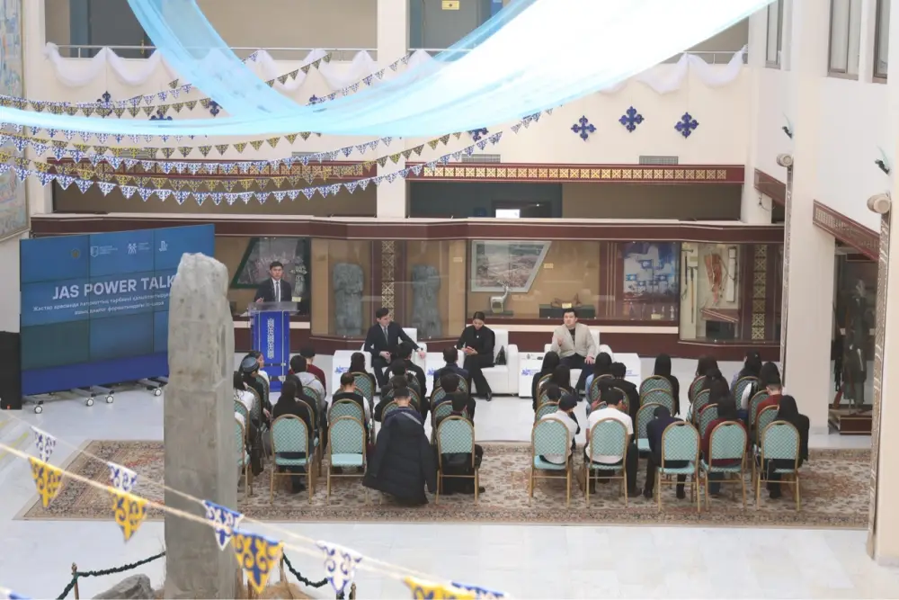 В Евразийском национальном университете обсудили гражданско-патриотическое воспитание молодежи {city2}