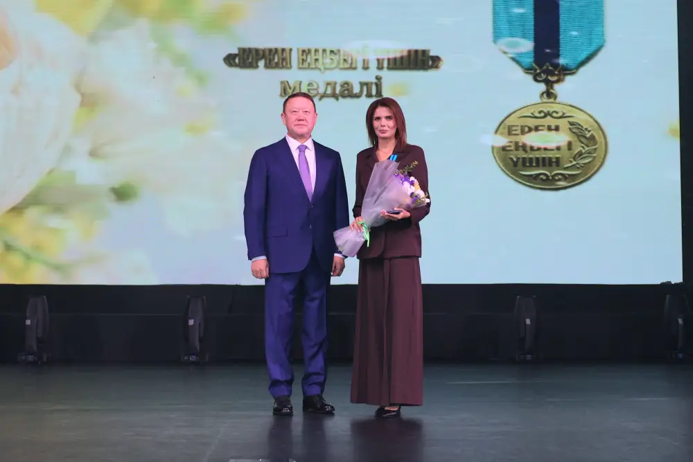 Праздничный концерт «Әлемнің жарығы» (3)