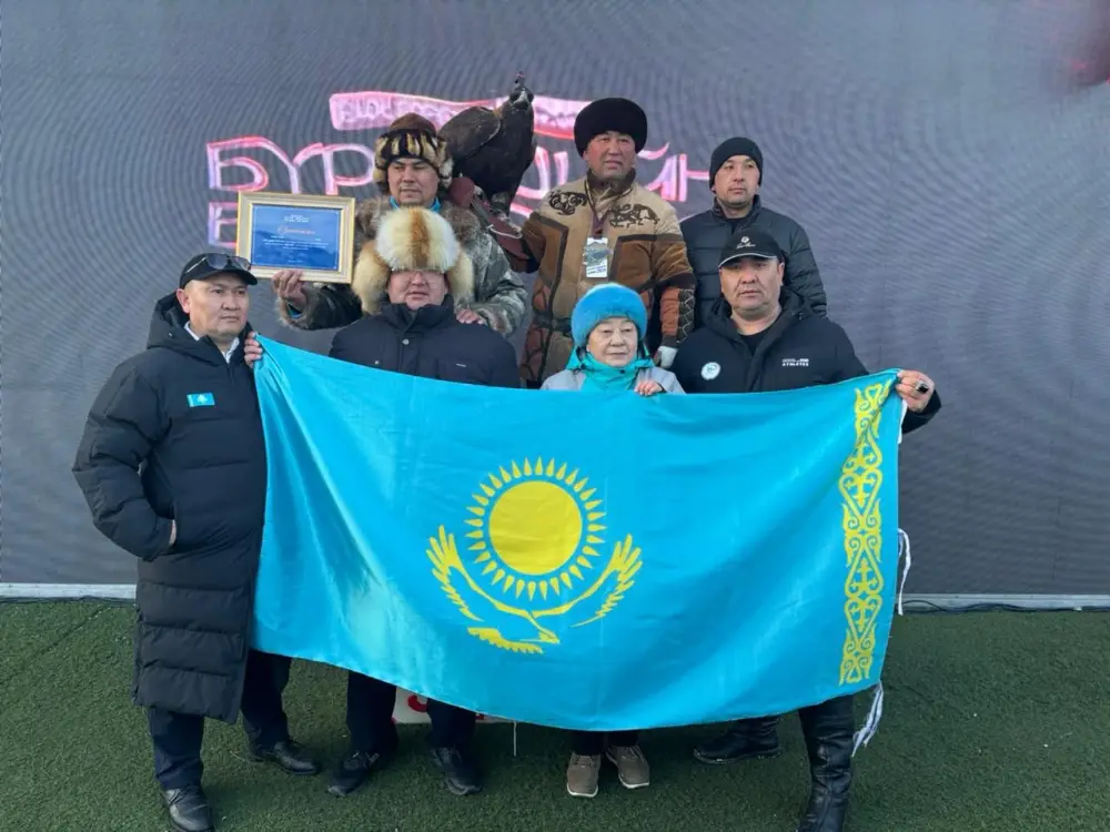 Беркутчи из Абай: серебро на мировой арене! {city2}