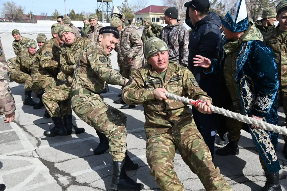С начала года армейские спортсмены завоевали свыше ста медалей международного уровня (4)