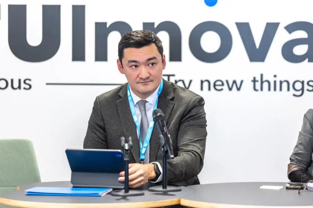 Казахстан прокладывает цифровые мосты к устойчивости на глобальной арене МСЭ в Женеве {city2}