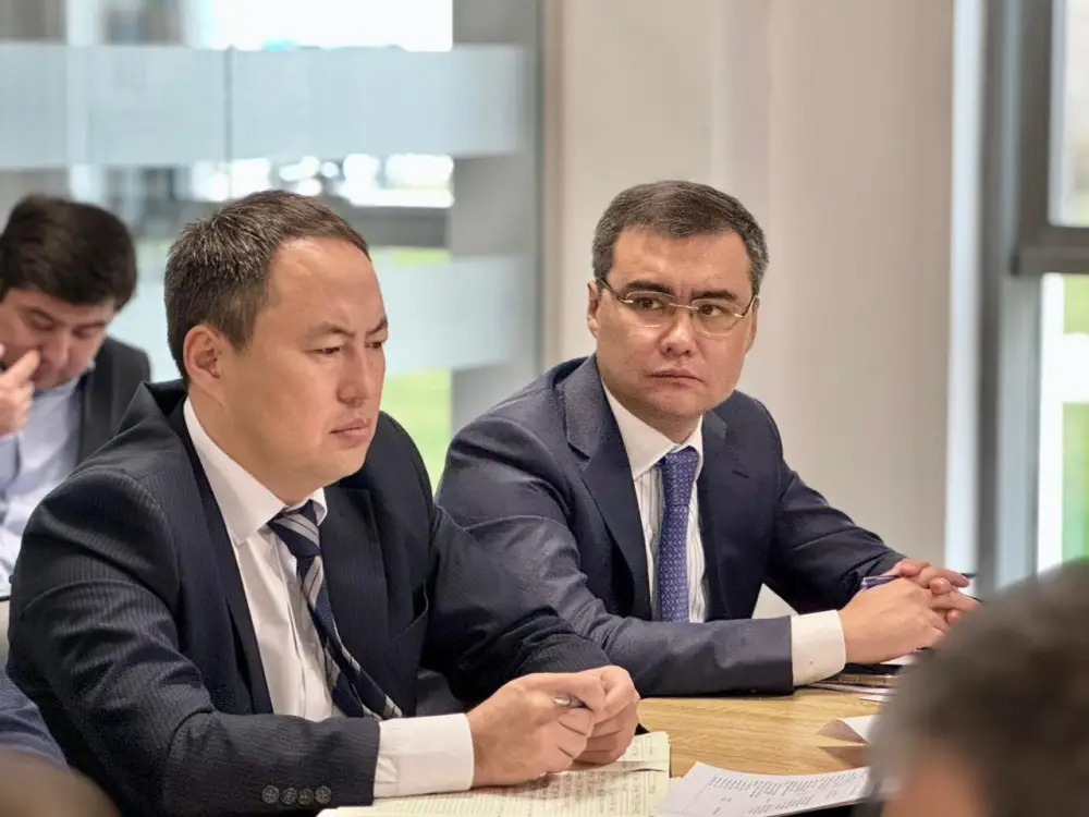 Борьба с саранчой в Туркестанской области {city2}