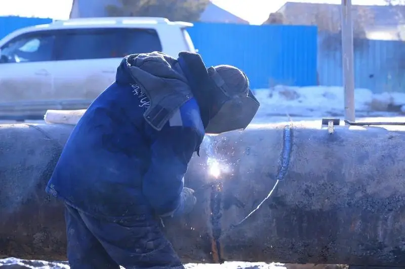 В Караганде завершается строительство ключевого коллектора (5)