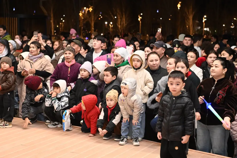 Депутаты Парламента посетили обновленный Президентский парк в Кызылорде (9)