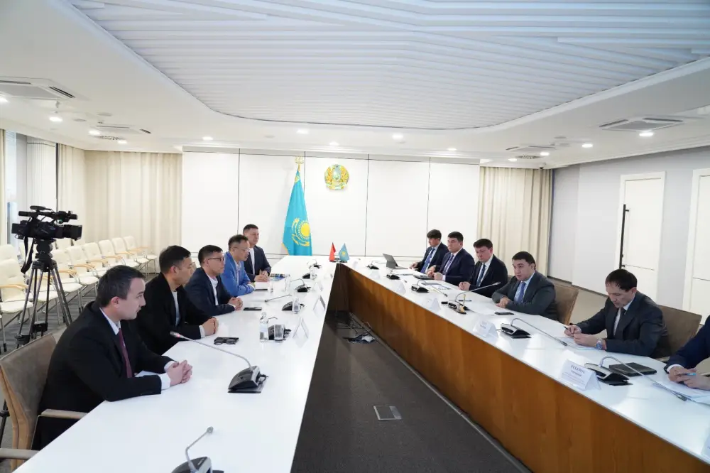 Китайцы в Туркестане: туристы ждут новых горизонтов! {city2}