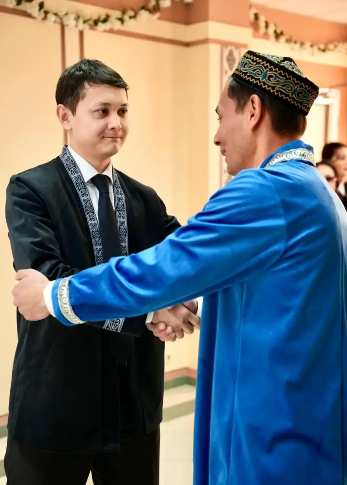 В Минэнерго декада «Наурызнама» началась с Көрісу күні (2)