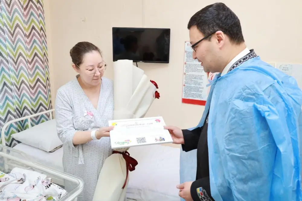 Посадка деревьев в День обновления: как новорожденные в Астане становятся частью экологической инициативы {city2}