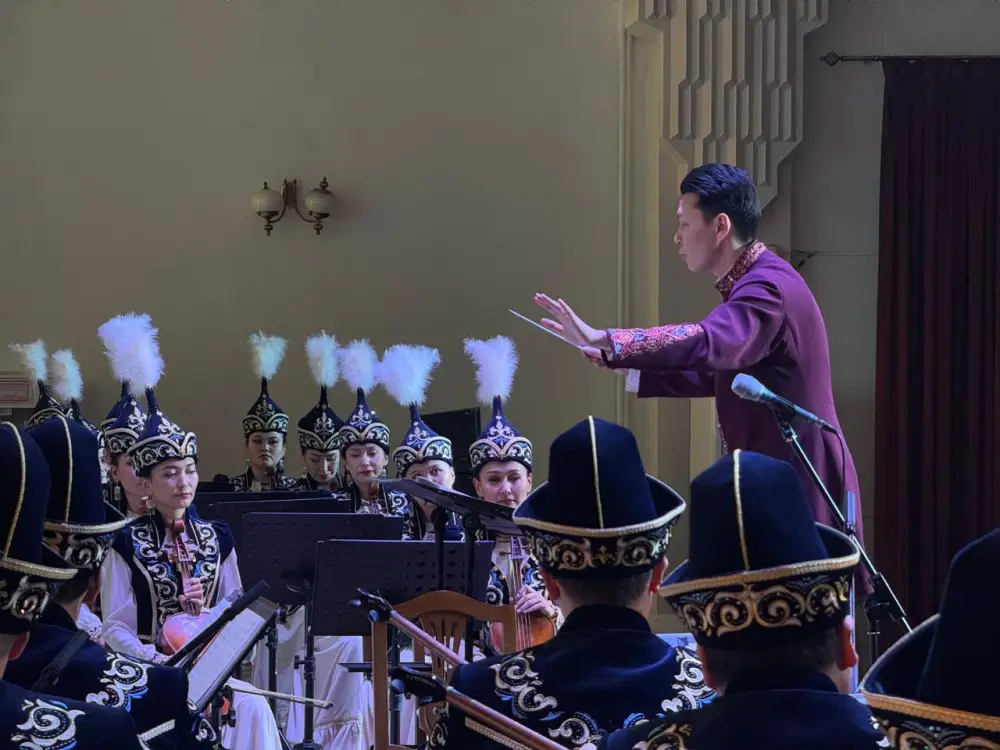 В Алматы состоялся авторский концерт «Сен үшін», посвященный Международному женскому дню {city2}