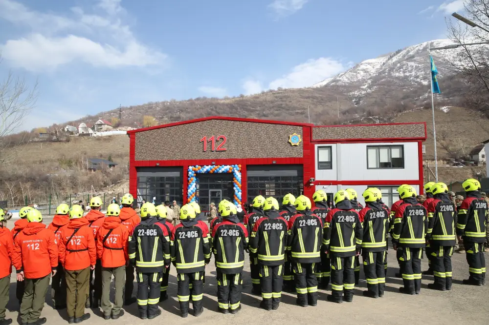 В горах Алматы Глава МЧС открыл уникальный спасательный комплекс (2)