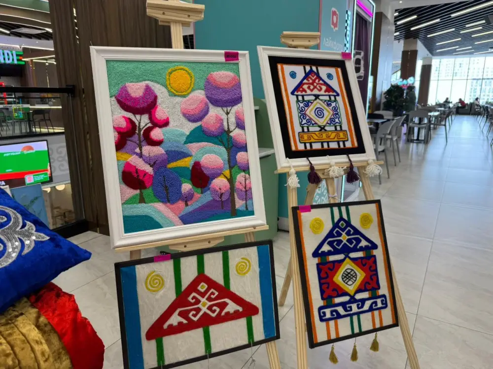 Выставка ремесленниц Центра активного долголетия провели в Астане в честь Наурыза {city2}