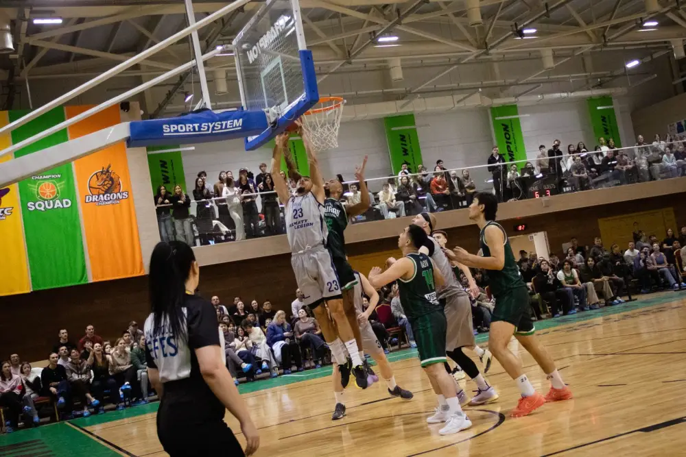 «Алматинский легион» одержал две домашние победы в чемпионате Казахстана по баскетболу {city2}