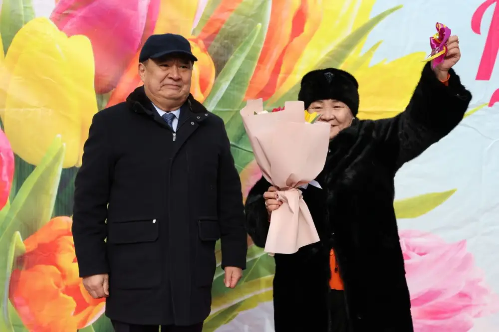 В Косшы 40 семей получили ключи от новых квартир, открывая двери в новую жизнь {city2}