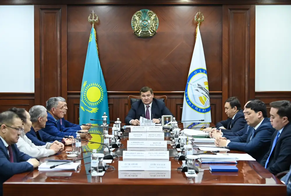 Подписан меморандум о передаче здания частной школы в областную коммунальную собственность (10)