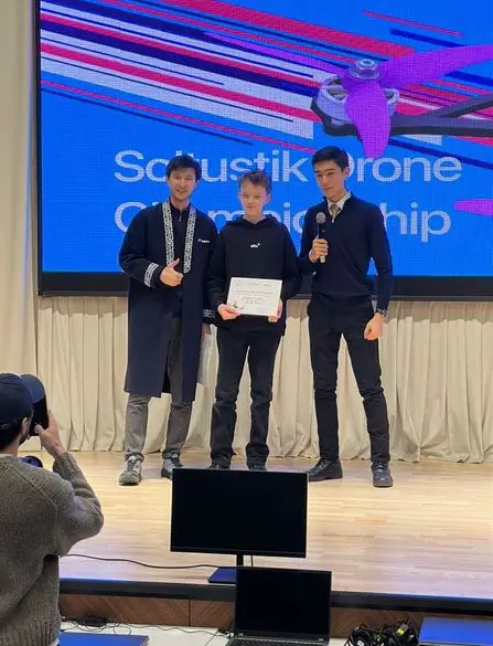 Школьник из Караганды взял четыре золота на чемпионатах страны по дрон-рейсингу (5)