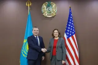 Встреча Нагаспаева и посла США в Алматы {city2}