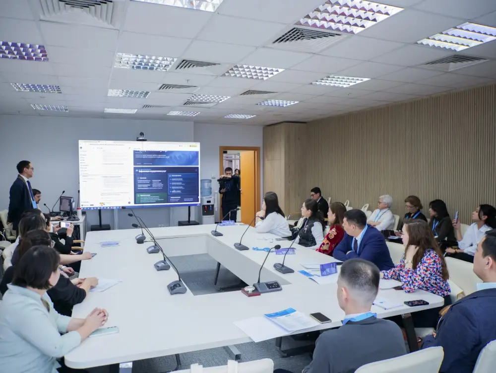 На базе Центра развития трудовых ресурсов стартовала IT-программа «DIGITAL NAURYZ» (3)