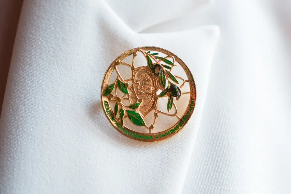 ОТЕЧЕСТВЕННЫМ ЖЕНЩИНАМ-УЧЕНЫМ ВРУЧЕНА НАГРАДА ИМЕНИ АКАДЕМИКА Н.БАЗАНОВОЙ (8)