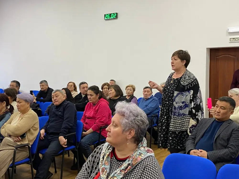 В Астане прошли встречи с председателями КСК по вопросам приведения деятельности в соответствие с законодательством (2)