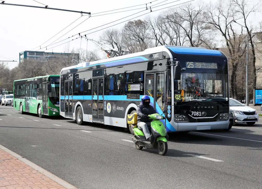 Временные ограничения движения в Алматы в связи с празднованием Наурыза могут вызвать заторы и неудобства для водителей {city2}