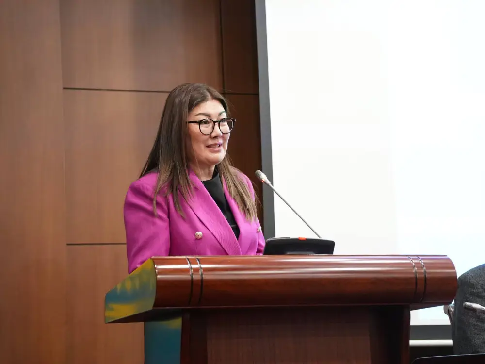 В Министерстве экологии состоялась встреча с членами Общенациональной коалиции по разъяснению проекта новой Конституции (3)