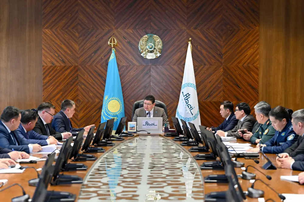 В Абайской области прошла подготовка к весенним паводкам с обсуждением превентивных мер {city2}