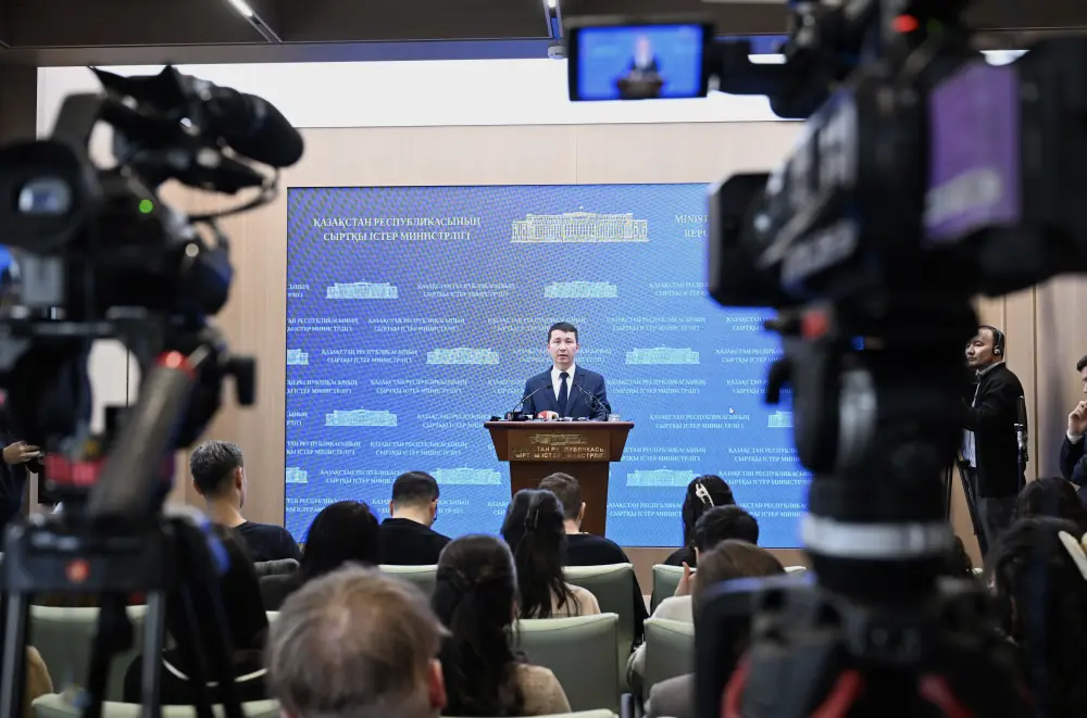 Граждане Казахстана: время эвакуации или выборы за границей? {city2}