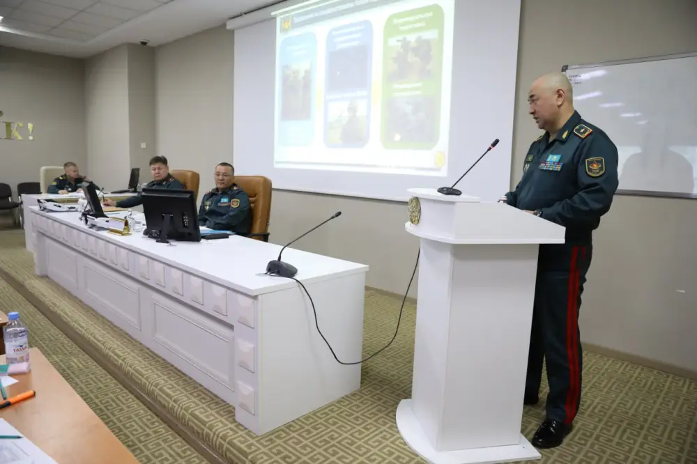 Министр обороны определил приоритеты боевой подготовки Вооруженных сил (9)